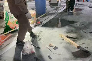 安顺地下车库堵漏施工视频